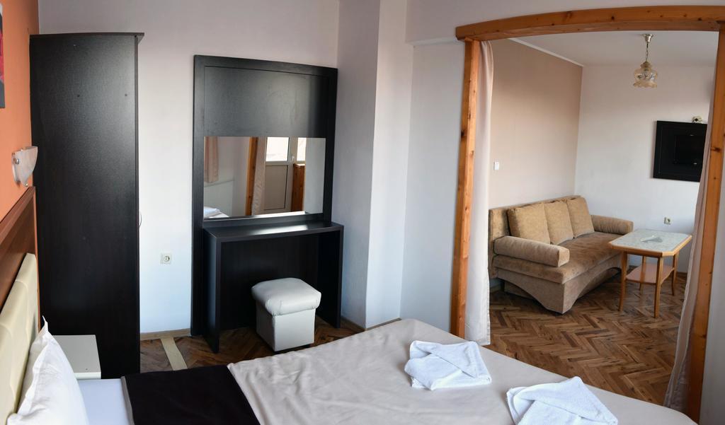 Private Rooms Trakiets Pomorie Zimmer foto