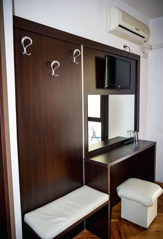 Private Rooms Trakiets Pomorie Exterior foto